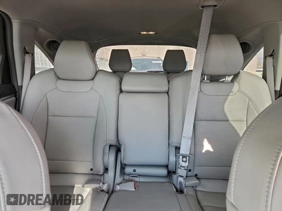 ✅ 2016 Acura MDX Advance • VIN: 5FRYD4H96GB037789 • Lot: 93854775. Listed on Copart with 28,662 mi. Free auction sales archive from the USA and detailed vehicle history report at DreamBid. Image 10.