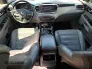 ✅ 2016 Kia Sorento EX • VIN: 5XYPH4A51GG046384 • Lot: 72011175. Wystawiony na Copart z przebiegiem 184 165 mil. Bezpłatny archiwum sprzedaży aukcyjnych z USA i szczegółowy raport historii pojazdu na DreamBid. Zdjęcie 8.