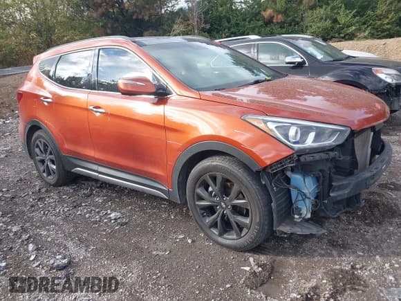 ✅ 2017 Hyundai Santa Fe Ultimate • VIN: 5XYZWDLA8HG384021 • Лот: 43522894. Опубликован ранее на IAAI с пробегом 134 007 миль. Бесплатный доступ к архиву аукционных продаж из США и подробный отчёт об истории автомобиля на DreamBid. Изображение 1.