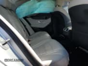 ✅ 2016 Mercedes-Benz C 300 • VIN: 55SWF4JBXGU170733 • Лот: 82625025. Опубликован ранее на Copart с пробегом 103 668 миль. Бесплатный доступ к архиву аукционных продаж из США и подробный отчёт об истории автомобиля на DreamBid. Изображение 10.