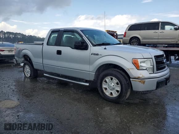 ✅ 2013 Ford F-150 XL • VIN: 1FTFX1CF3DKE59433 • Лот: 68869745. Опубликован ранее на Copart с пробегом 162 240 миль. Бесплатный доступ к архиву аукционных продаж из США и подробный отчёт об истории автомобиля на DreamBid. Изображение 4.