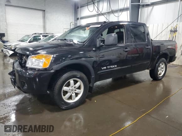 ✅ 2011 Nissan Titan S • VIN: 1N6AA0EC8BN308587 • Lot: 64806155. Listed on Copart with 206,416 mi. Free auction sales archive from the USA and detailed vehicle history report at DreamBid. Image 1.