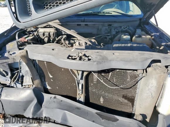 ✅ 2006 Ford F-150 XL • VIN: 1FTRF122X6NB76818 • Lot: 91482505. Wystawiony na Copart z przebiegiem 248 320 mil. Bezpłatny archiwum sprzedaży aukcyjnych z USA i szczegółowy raport historii pojazdu na DreamBid. Zdjęcie 11.