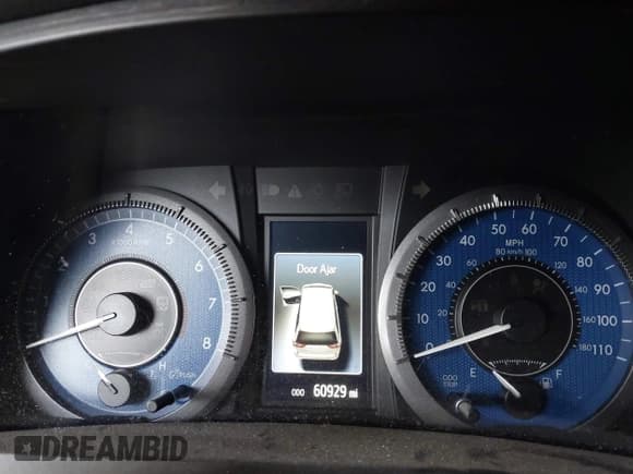 ✅ 2015 Toyota Sienna Limited • VIN: 5TDDK3DCXFS124994 • Лот: 42196493. Опубликован ранее на IAAI с пробегом 60 929 миль. Бесплатный доступ к архиву аукционных продаж из США и подробный отчёт об истории автомобиля на DreamBid. Изображение 7.