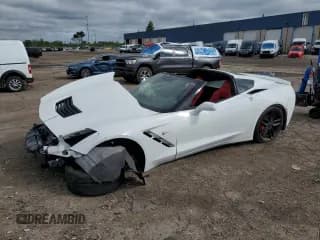 ✅ 2016 Chevrolet Corvette 1LT • VIN: 1G1YB2D72G5103197 • Лот: 56935455. Опубликован ранее на Copart с пробегом 26 201 миль. Бесплатный доступ к архиву аукционных продаж из США и подробный отчёт об истории автомобиля на DreamBid. Изображение 1.