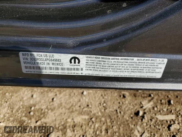 ✅ 2023 Ram 3500 Tradesman • VIN: 3C63R3GL4PG649883 • Lot: 82329555. Wystawiony na Copart z przebiegiem 121 660 mil. Bezpłatny archiwum sprzedaży aukcyjnych z USA i szczegółowy raport historii pojazdu na DreamBid. Zdjęcie 12.