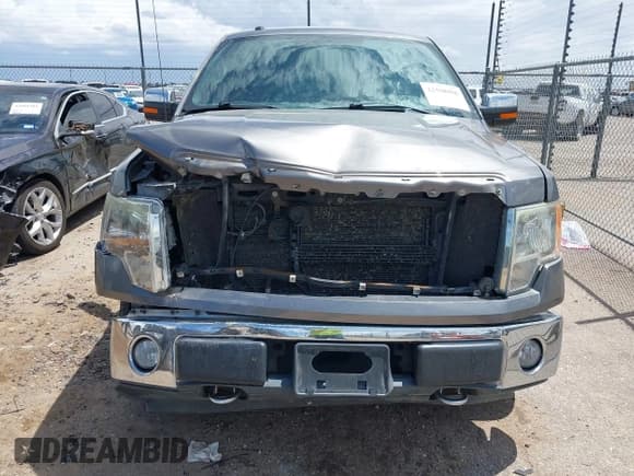 ✅ 2011 Ford F-150 XL • VIN: 1FTFW1EFXBFD28683 • Lot: 42598996. Listed on IAAI with 153,820 mi. Free auction sales archive from the USA and detailed vehicle history report at DreamBid. Image 13.