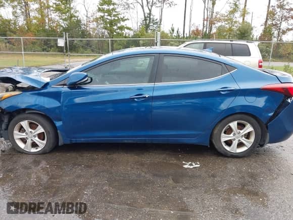 ✅ 2016 Hyundai Elantra Value Edition • VIN: KMHDH4AE7GU582625 • Lot: 38101290. Wystawiony na IAAI z przebiegiem 149 782 mil mil. Skorzystaj z bezpłatnego archiwum sprzedaży aukcyjnych z USA i zobacz szczegółowy raport historii pojazdu na DreamBid. Zdjęcie 14.