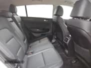 ✅ 2020 Kia Sportage EX • VIN: KNDPNCAC2L7763336 • Lot: 90493015. Wystawiony na Copart z przebiegiem 94 161 mil. Bezpłatny archiwum sprzedaży aukcyjnych z USA i szczegółowy raport historii pojazdu na DreamBid. Zdjęcie 11.