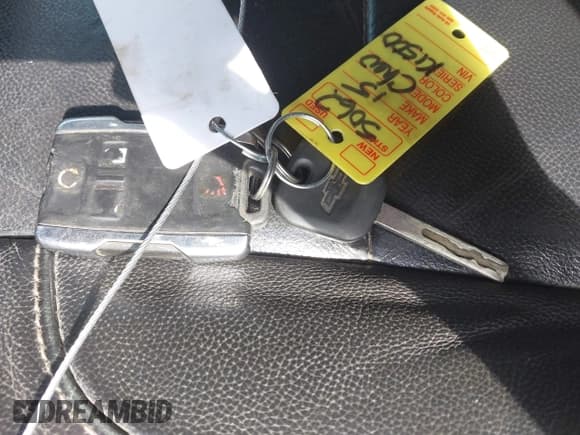 ✅ 2015 Chevrolet Silverado 2500HD LTZ • VIN: 1GC1KWE84FF609940 • Lot: 43407719. Listed on IAAI with 165,422 mi. Free auction sales archive from the USA and detailed vehicle history report at DreamBid. Image 11.