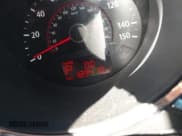 ✅ 2011 Kia Sorento LX • VIN: 5XYKT3A18BG035777 • Lot: 43592238. Wystawiony na IAAI z przebiegiem 189 418 mil. Bezpłatny archiwum sprzedaży aukcyjnych z USA i szczegółowy raport historii pojazdu na DreamBid. Zdjęcie 7.