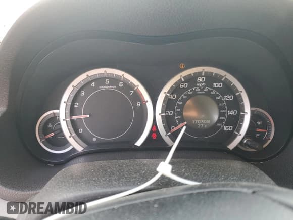 ✅ 2009 Acura TSX • VIN: JH4CU256X9C020115 • Lot: 60464685. Wystawiony na Copart z przebiegiem 170 308 mil. Bezpłatny archiwum sprzedaży aukcyjnych z USA i szczegółowy raport historii pojazdu na DreamBid. Zdjęcie 9.