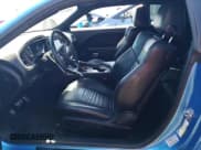 ✅ 2016 Dodge Challenger R/T Scat Pack • VIN: 2C3CDZFJ1GH256860 • Lot: 64991493. Wystawiony na Copart z przebiegiem 87 642 mil. Bezpłatny archiwum sprzedaży aukcyjnych z USA i szczegółowy raport historii pojazdu na DreamBid. Zdjęcie 7.