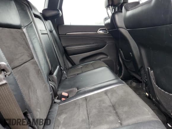 ✅ 2018 Jeep Grand Cherokee Altitude • VIN: 1C4RJFAG1JC436195 • Lot: 90686755. Listed on Copart with 134,012 mi. Free auction sales archive from the USA and detailed vehicle history report at DreamBid. Image 11.