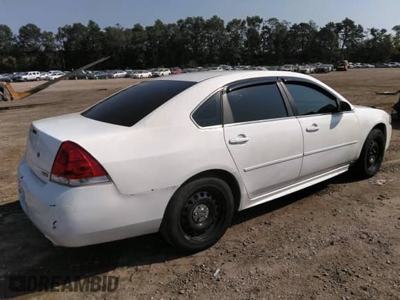 2013 Chevrolet Impala Police with VIN 2G1WD5E38D1119903, listed as a IAAI auction lot 31084153 with 92,562 mi miles and . Bid and sale history available at DreamBid. Image 4.