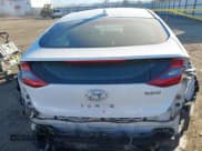 ✅ 2018 Hyundai Ioniq SEL • VIN: KMHC75LCXJU073023 • Lot: 41436758. Wystawiony na IAAI z przebiegiem 97 584 mil. Bezpłatny archiwum sprzedaży aukcyjnych z USA i szczegółowy raport historii pojazdu na DreamBid. Zdjęcie 17.