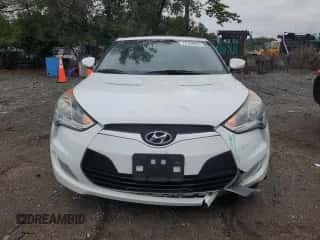 2013 Hyundai Veloster w/Gray Int с VIN KMHTC6AD3DU149988, выставлен на аукционе Copart как лот 72764624 с пробегом 30 503 миль миль и Списание • Salvage title. История ставок и продаж доступна на DreamBid. Изображение 5.