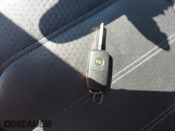 ✅ 2013 Volkswagen Passat SE • VIN: 1VWBN7A33DC055569 • Lot: 43051931. Wystawiony na IAAI z przebiegiem 138 882 mil. Bezpłatny archiwum sprzedaży aukcyjnych z USA i szczegółowy raport historii pojazdu na DreamBid. Zdjęcie 11.