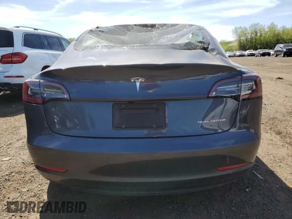 ✅ 2022 Tesla Model 3 Long Range • VIN: 5YJ3E1EB0NF274855 • Лот: 55218685. Опубликован ранее на Copart с пробегом Не указан. Бесплатный доступ к архиву аукционных продаж из США и подробный отчёт об истории автомобиля на DreamBid. Изображение 6.