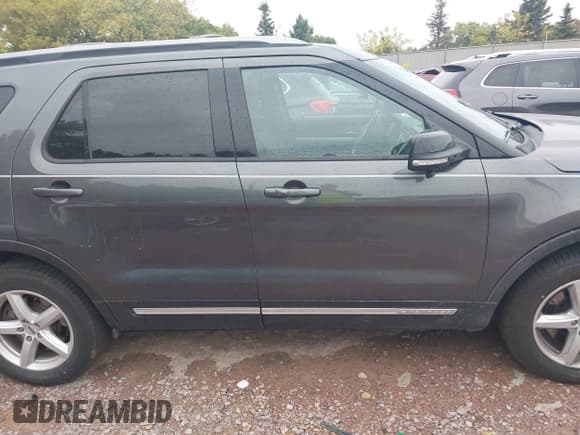 ✅ 2016 Ford Explorer XLT • VIN: 1FM5K8DH7GGC10431 • Lot: 43427418. Wystawiony na IAAI z przebiegiem 119 907 mil. Bezpłatny archiwum sprzedaży aukcyjnych z USA i szczegółowy raport historii pojazdu na DreamBid. Zdjęcie 13.