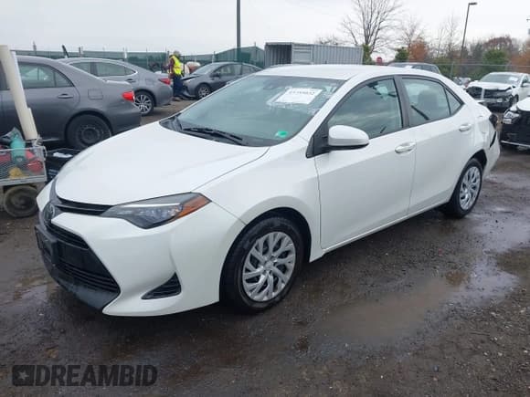 ✅ 2017 Toyota Corolla L • VIN: 5YFBURHE4HP591128 • Lot: 43755032. Listed on IAAI with 63,560 mi. Free auction sales archive from the USA and detailed vehicle history report at DreamBid. Image 2.