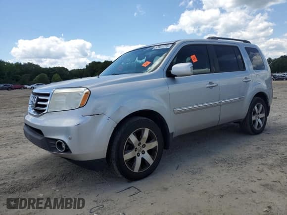 ✅ 2013 Honda Pilot Touring • VIN: 5FNYF3H97DB044350 • Lot: 57681715. Listed on Copart with 155,725 mi. Free auction sales archive from the USA and detailed vehicle history report at DreamBid. Image 1.