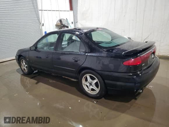✅ 1998 Ford Contour • VIN: 1FAFP68GXWK272570 • Лот: 73166024. Опубликован ранее на Copart с пробегом 315 249 миль. Бесплатный доступ к архиву аукционных продаж из США и подробный отчёт об истории автомобиля на DreamBid. Изображение 2.
