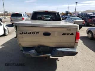 2002 Dodge Dakota SLT z VIN 1B7HG48NX2S536791, wystawiony jako Copart lot #60896504 z przebiegiem 178 827 mil mil oraz Szkoda całkowita • Salvage title. Historia ofert i sprzedaży dostępna na DreamBid. Obrazek 6.