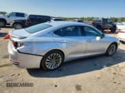 ✅ 2019 Lexus ES 300h • VIN: 58AB21B12KU002931 • Lot: 80368415. Listed on Copart with 80,230 mi. Free auction sales archive from the USA and detailed vehicle history report at DreamBid. Image 3.