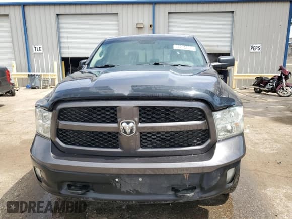 ✅ 2018 Ram 1500 Big Horn • VIN: 1C6RR7LT4JS156051 • Лот: 59904965. Опубликован ранее на Copart с пробегом 163 576 миль. Бесплатный доступ к архиву аукционных продаж из США и подробный отчёт об истории автомобиля на DreamBid. Изображение 5.