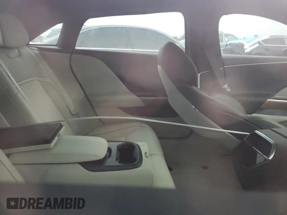 ✅ 2023 Lucid Air Touring • VIN: 50EA1TEA0PA007759 • Lot: 81243985. Wystawiony na Copart z przebiegiem Nie podano. Bezpłatny archiwum sprzedaży aukcyjnych z USA i szczegółowy raport historii pojazdu na DreamBid. Zdjęcie 10.