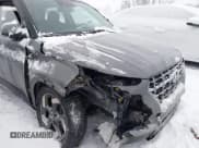 ✅ 2021 Hyundai Venue SEL • VIN: KMHRC8A36MU099164 • Lot: 41335342. Listed on IAAI with 27,484 mi. Free auction sales archive from the USA and detailed vehicle history report at DreamBid. Image 6.