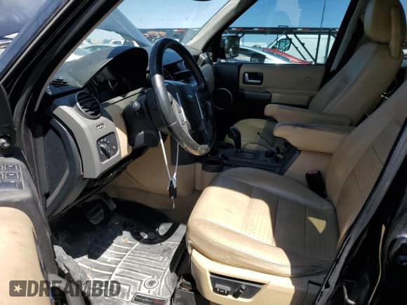 ✅ 2006 Land Rover LR3 SE • VIN: SALAE25466A390353 • Lot: 65424854. Wystawiony na Copart z przebiegiem Nie podano. Bezpłatny archiwum sprzedaży aukcyjnych z USA i szczegółowy raport historii pojazdu na DreamBid. Zdjęcie 7.