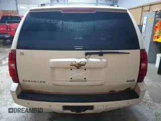 ✅ 2008 Chevrolet Suburban 2LT • VIN: 1GNFK16338R194422 • Lot: 78079274. Wystawiony na Copart z przebiegiem 162 652 mil. Bezpłatny archiwum sprzedaży aukcyjnych z USA i szczegółowy raport historii pojazdu na DreamBid. Zdjęcie 6.