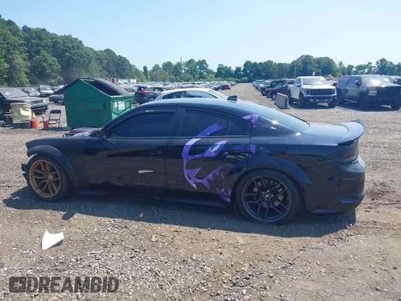✅ 2023 Dodge Charger SRT Hellcat Widebody Jailbreak • VIN: 2C3CDXL97PH566896 • Lot: 42823160. Listed on IAAI with 21,957 mi. Free auction sales archive from the USA and detailed vehicle history report at DreamBid. Image 15.