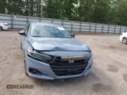 ✅ 2022 Honda Accord Sport • VIN: 1HGCV1F31NA110600 • Lot: 43276420. Wystawiony na IAAI z przebiegiem 70 070 mil. Bezpłatny archiwum sprzedaży aukcyjnych z USA i szczegółowy raport historii pojazdu na DreamBid. Zdjęcie 6.