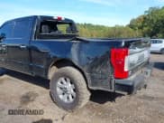 ✅ 2017 Ford F-250 Lariat • VIN: 1FT7W2BT7HEF11106 • Lot: 43512207. Wystawiony na IAAI z przebiegiem 169 441 mil. Bezpłatny archiwum sprzedaży aukcyjnych z USA i szczegółowy raport historii pojazdu na DreamBid. Zdjęcie 17.