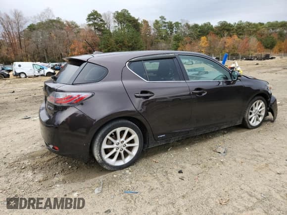 ✅ 2013 Lexus CT 200h • VIN: JTHKD5BHXD2151174 • Лот: 92008685. Опубликован ранее на Copart с пробегом 158 952 миль. Бесплатный доступ к архиву аукционных продаж из США и подробный отчёт об истории автомобиля на DreamBid. Изображение 3.