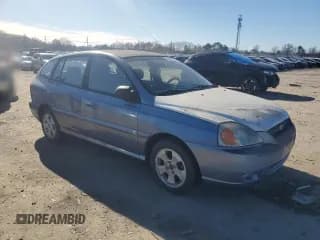 ✅ 2004 Kia Rio • VIN: KNADC165646193322 • Lot: 44667955. Listed on Copart with 174,387 mi. Free auction sales archive from the USA and detailed vehicle history report at DreamBid. Image 4.