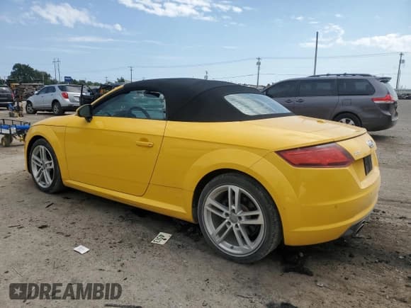 ✅ 2017 Audi TT Roadster • VIN: TRUT5CFV1H1013449 • Lot: 81082865. Wystawiony na Copart z przebiegiem 57 684 mil. Bezpłatny archiwum sprzedaży aukcyjnych z USA i szczegółowy raport historii pojazdu na DreamBid. Zdjęcie 2.