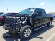 ✅ 2015 Chevrolet Silverado 2500HD LT • VIN: 1GC2KVEG2FZ548656 • Lot: 42496634. Wystawiony na IAAI z przebiegiem 248 812 mil. Bezpłatny archiwum sprzedaży aukcyjnych z USA i szczegółowy raport historii pojazdu na DreamBid. Zdjęcie 2.