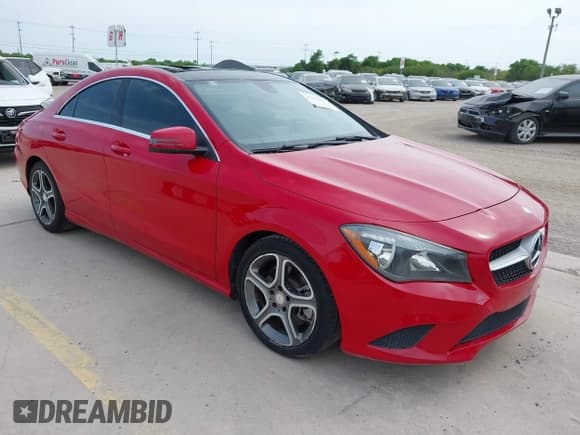 ✅ 2014 Mercedes-Benz CLA 250 • VIN: WDDSJ4EBXEN068667 • Lot: 42023810. Listed on IAAI with 145,531 mi. Free auction sales archive from the USA and detailed vehicle history report at DreamBid. Image 1.