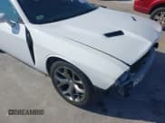 ✅ 2017 Dodge Challenger SXT Plus • VIN: 2C3CDZAG8HH502929 • Лот: 43510016. Опубликован ранее на IAAI с пробегом 62 355 миль. Бесплатный доступ к архиву аукционных продаж из США и подробный отчёт об истории автомобиля на DreamBid. Изображение 19.