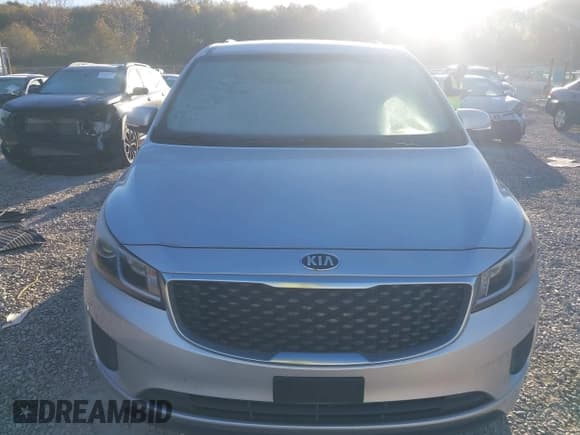 ✅ 2016 Kia Sedona LX • VIN: KNDMB5C15G6198935 • Lot: 43597327. Listed on IAAI with 103,364 mi. Free auction sales archive from the USA and detailed vehicle history report at DreamBid. Image 6.
