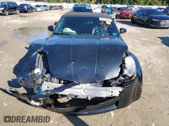 ✅ 2005 Nissan 350Z Touring • VIN: JN1AZ36A05M751209 • Lot: 86710285. Listed on Copart with Not provided. Free auction sales archive from the USA and detailed vehicle history report at DreamBid. Image 5.