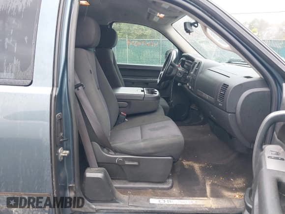 ✅ 2012 Chevrolet Silverado 1500 LT • VIN: 1GCRKSE79CZ102934 • Lot: 43296826. Listed on IAAI with 182,225 mi. Free auction sales archive from the USA and detailed vehicle history report at DreamBid. Image 5.