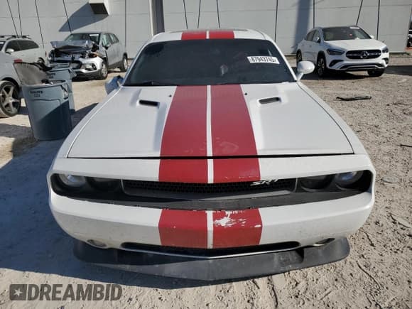 ✅ 2014 Dodge Challenger SRT-8 • VIN: 2C3CDYCJ4EH101599 • Lot: 87943745. Wystawiony na Copart z przebiegiem 74 407 mil. Bezpłatny archiwum sprzedaży aukcyjnych z USA i szczegółowy raport historii pojazdu na DreamBid. Zdjęcie 5.