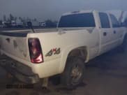 ✅ 2006 Chevrolet Silverado 2500HD LT1 • VIN: 1GCHK23286F114288 • Лот: 43728466. Опубликован ранее на IAAI с пробегом 317 055 миль. Бесплатный доступ к архиву аукционных продаж из США и подробный отчёт об истории автомобиля на DreamBid. Изображение 19.