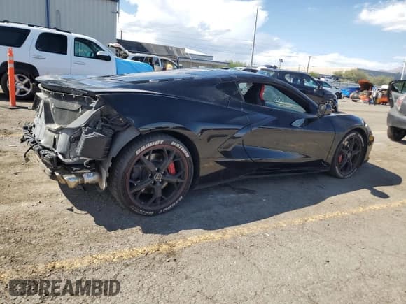 ✅ 2022 Chevrolet Corvette 3LT • VIN: 1G1YC2D40N5121519 • Lot: 72024855. Listed on Copart with 8,536 mi. Free auction sales archive from the USA and detailed vehicle history report at DreamBid. Image 3.