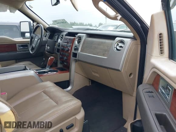 ✅ 2009 Ford F-150 XL • VIN: 1FTPW14VX9FB41550 • Lot: 42865366. Listed on IAAI with 82,502 mi. Free auction sales archive from the USA and detailed vehicle history report at DreamBid. Image 5.